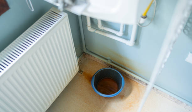 Best Commercial water damage restoration  in Kittitas, WA